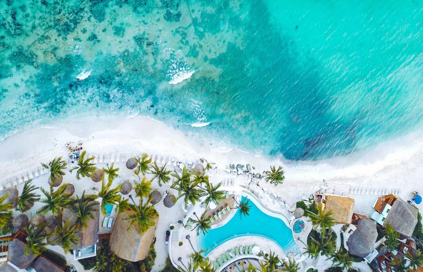 A5 Beachside Bliss Family Hawaiian Themed Quad Studio Kitchen Ac Playa del Carmen